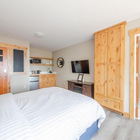 Lakeside Hotel Room #1 In كينغس بيتش المظهر الخارجي الصورة