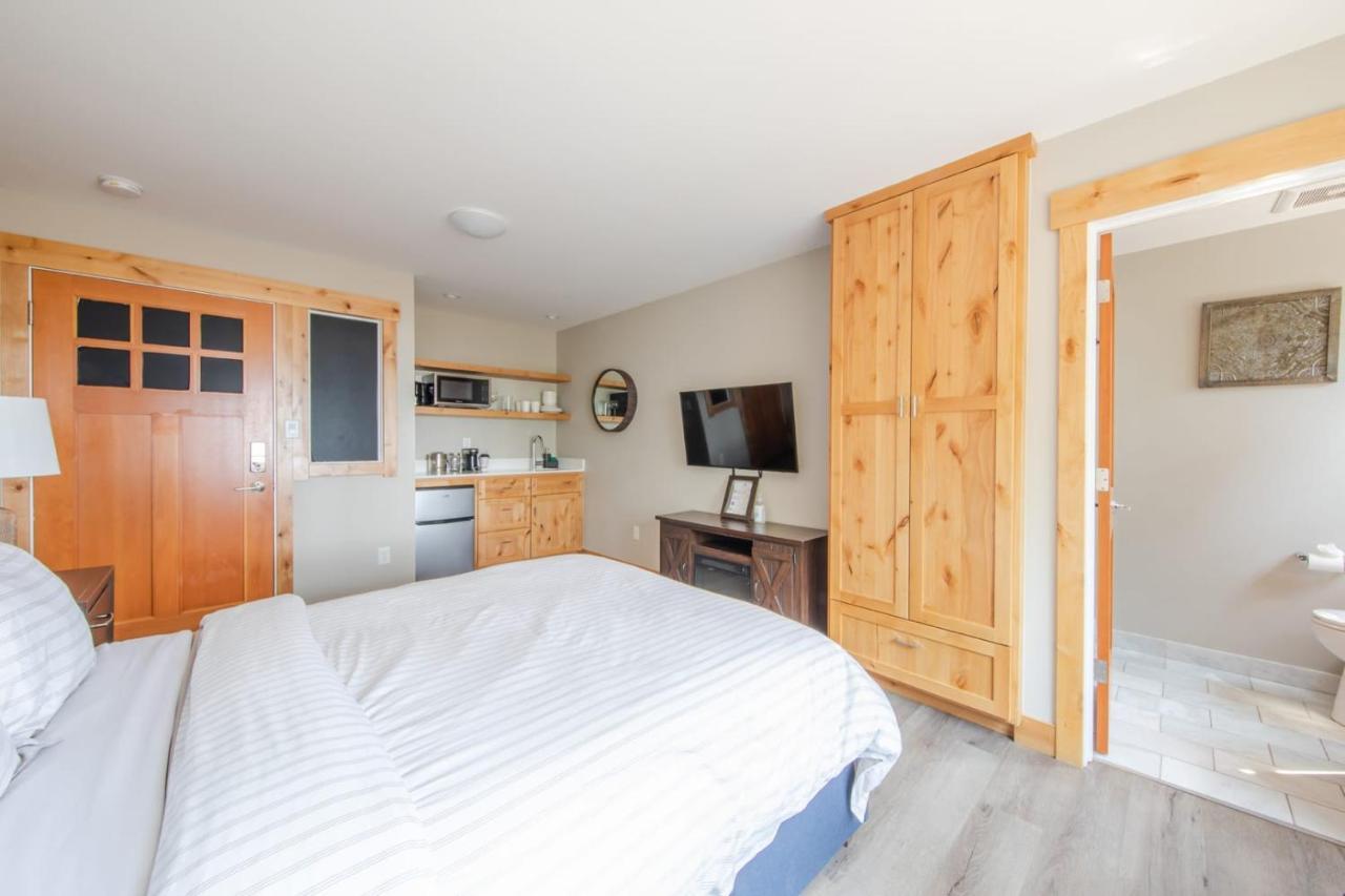 Lakeside Hotel Room #1 In كينغس بيتش المظهر الخارجي الصورة
